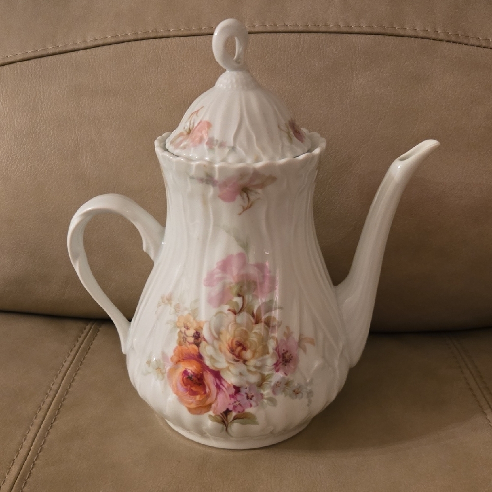 Limoges White Ceramic Coffee Pot Teapot With Floral Design Excellent Condition